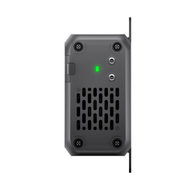 BLUETTI Charger 1 (D60L) 560W Alternator Charger With DC Cables - Cap Rouge